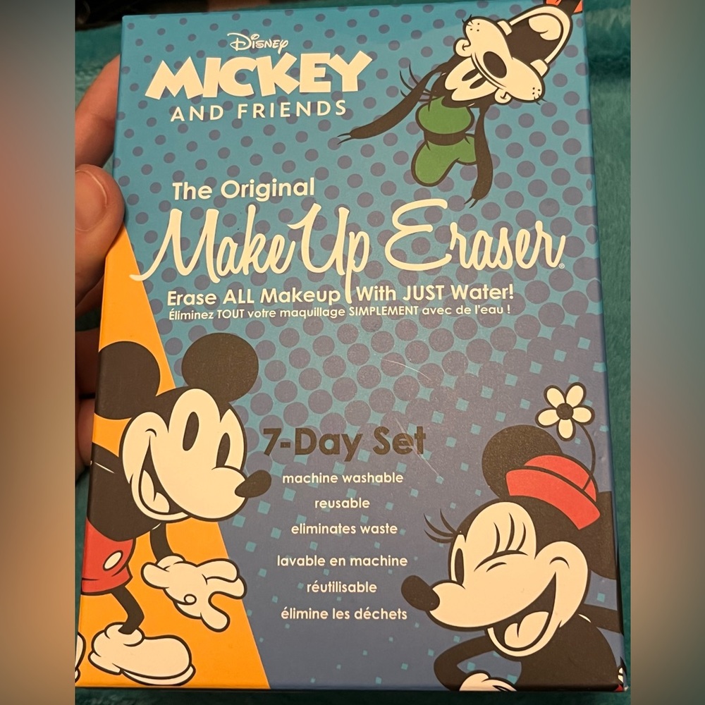 Mickey and Friends Original Makeup Eraser 7 Day Set